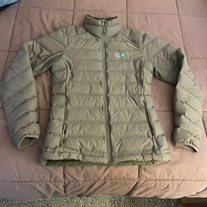 Mountain Hardwear Down Coat
